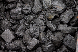 The World is Promoting Green Development, but China still Insists on Coal Industry